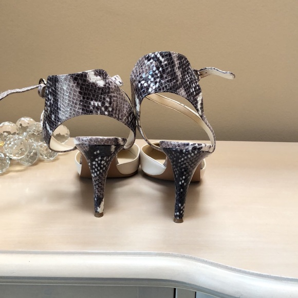 Reptile Sandals - Picture 3 of 5